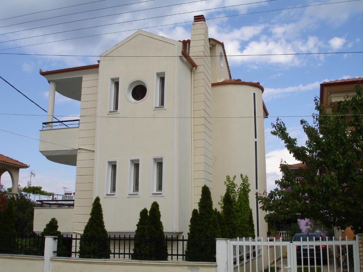 Prime Luxury Villa Beach Front Nea Vrasna Exterior photo